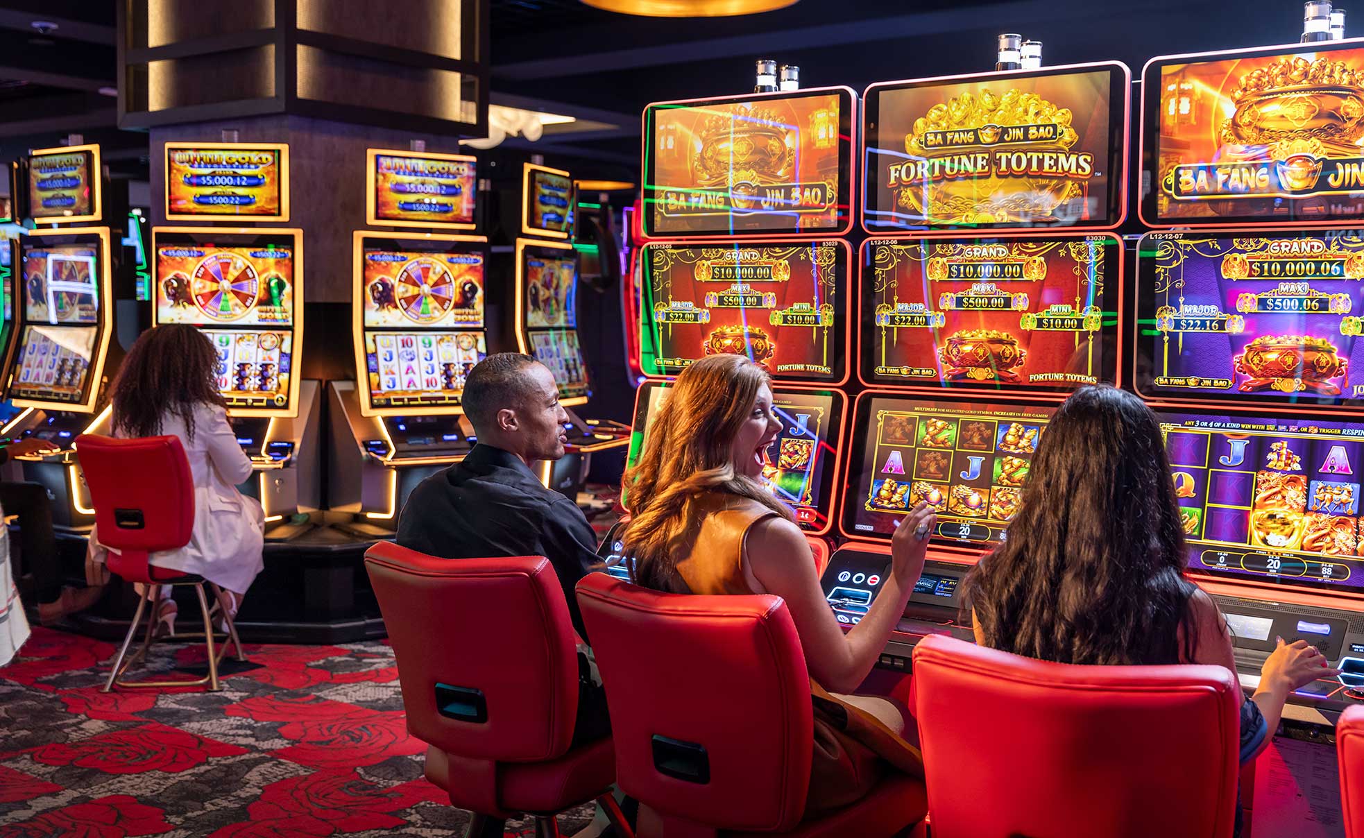 壹号娱乐豪华赌场大厅展示